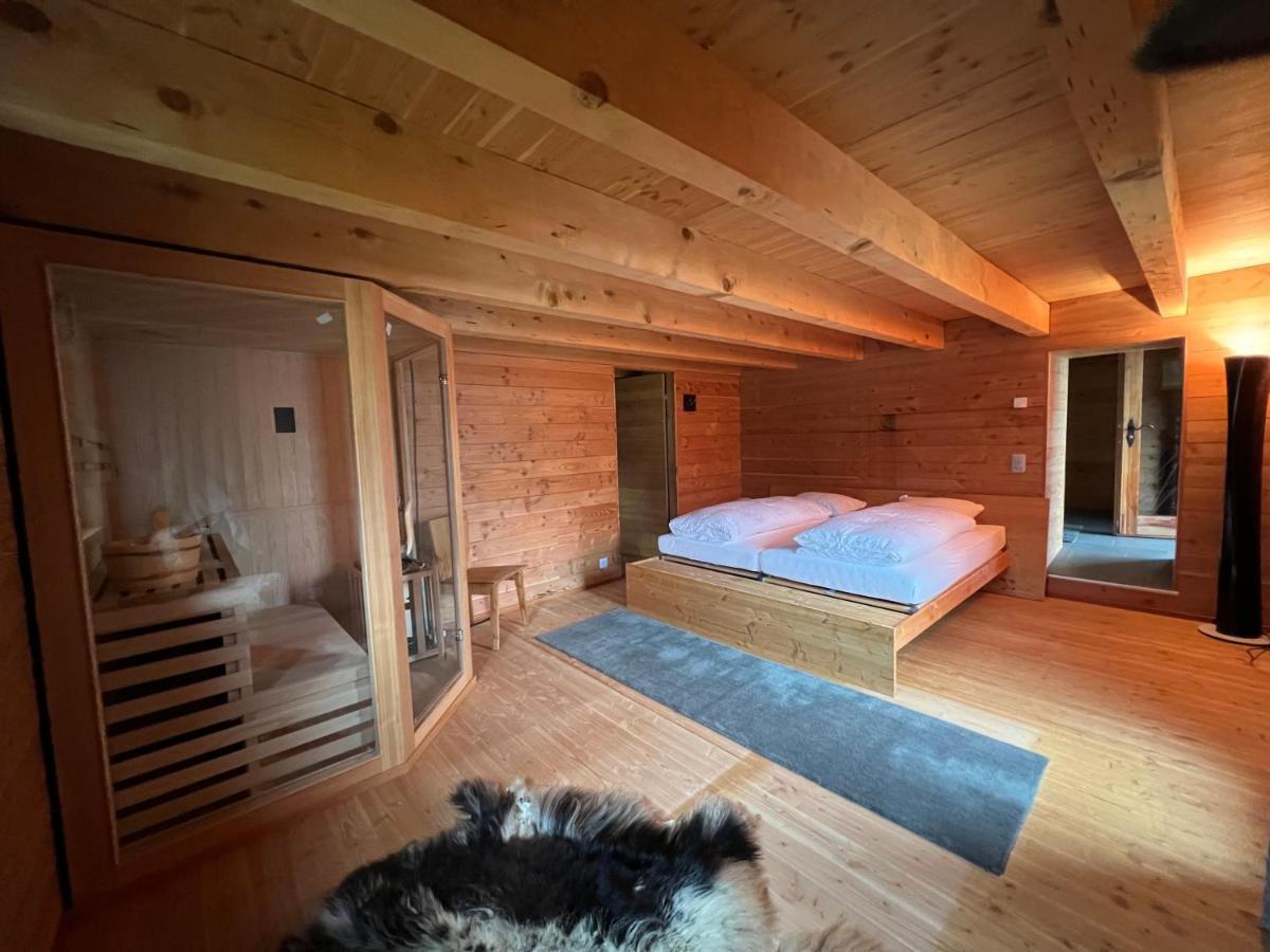 Chalet Biene - Swiss Alp Chalet With Sauna And Jacuzzi Ulrichen Buitenkant foto