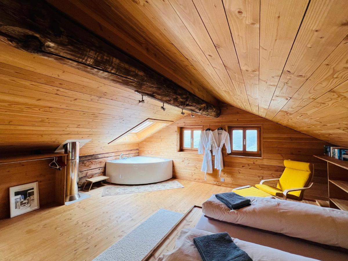 Chalet Biene - Swiss Alp Chalet With Sauna And Jacuzzi Ulrichen Buitenkant foto
